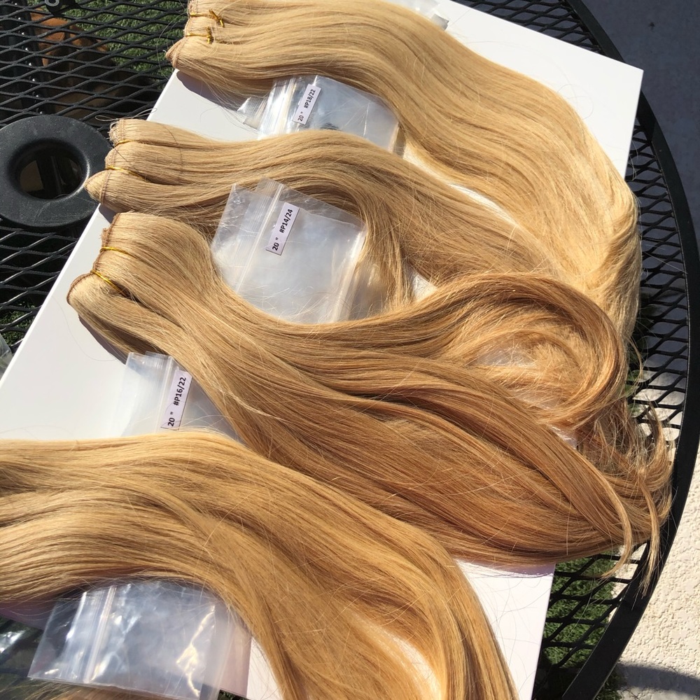 Mixed Blonde Colors - Hidden Headband Extensions - Picture 3 of 7